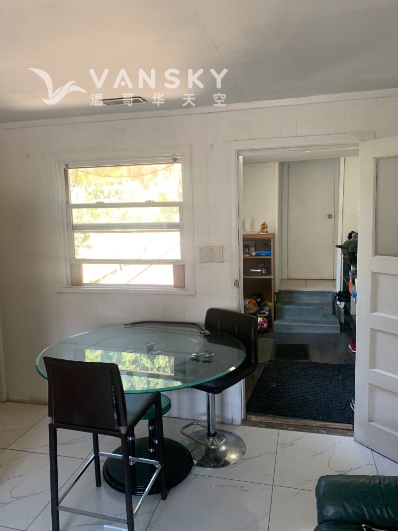 250215102630_Living room 3.jpg